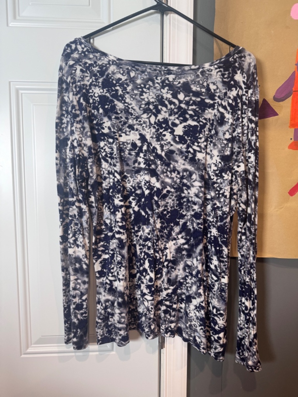 Simply Vera by Vera Wang Long Sleeve Abstract - Picture 2 of 2